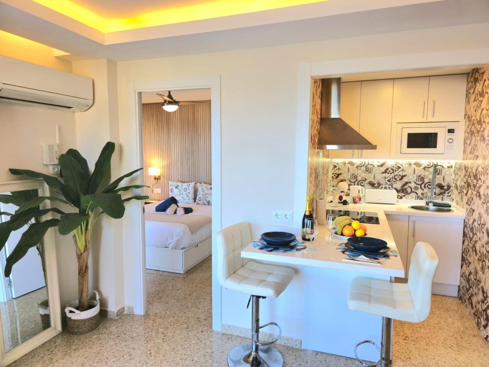 Seaview Retreat Torremolinos City Center, With Pool And Amazing Views By Namaste Elite Exterior foto