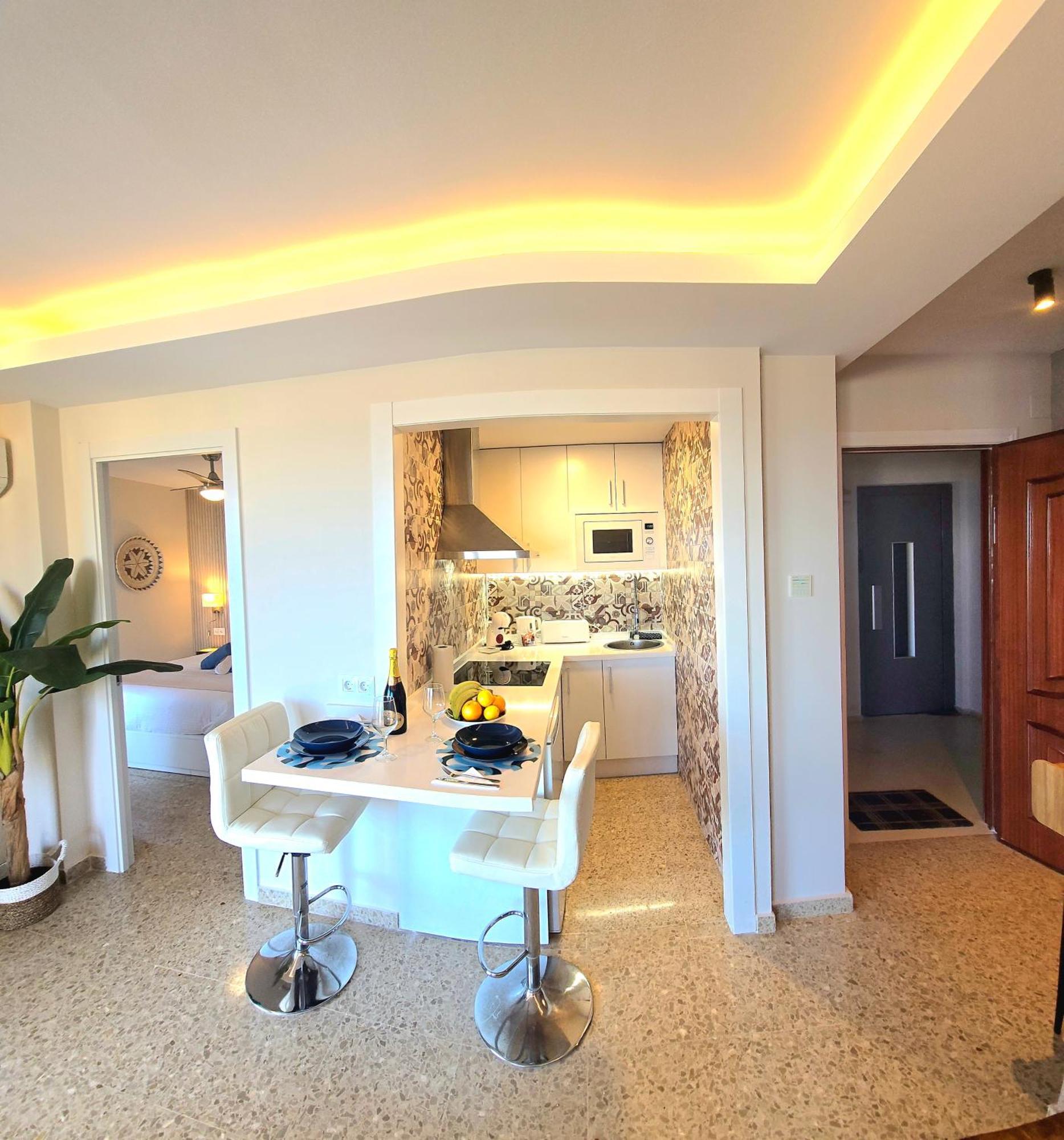 Seaview Retreat Torremolinos City Center, With Pool And Amazing Views By Namaste Elite Exterior foto